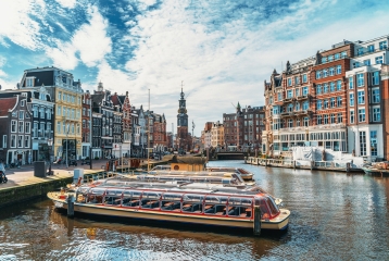car-amsterdam